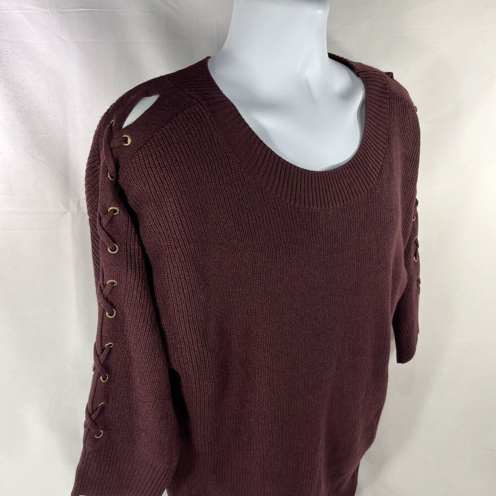 SOHO NEW YORK AND COMPANY SWEATER TOP WOMENS MEDIUM RED 3/4 SLEEVE NWT NEW - Picture 2 of 13